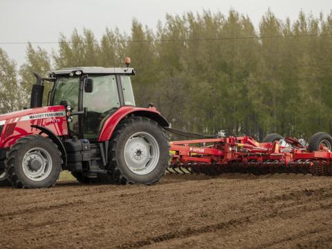 Güttler PW 48 AS Compact Standard henger Flat Spring talajsimítóval