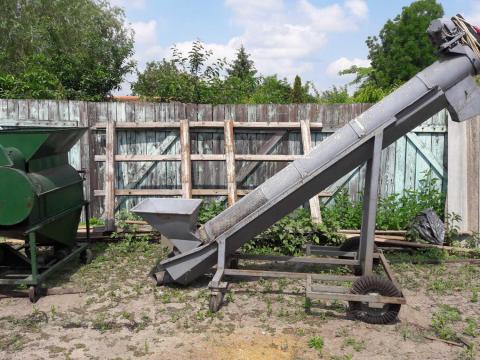 Csigás felhordó,zuzó bogyozó, prés. Csigás felhordó,zuzó bogyozó, prés.