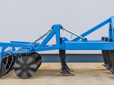 Új LTK-függesztett grúberek,  hullámos tárcsával,  rögtörővel,  INGYENES házhoz szállítással Új LTK-függesztett grúberek,  hullámos tárcsával,  rögtörővel,  INGYENES házhoz szállítással