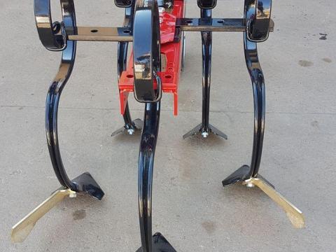 Kongskilde 6 soros kultivátorra töltögető lemez garnitúra Kongskilde 6 soros kultivátorra töltögető lemez garnitúra