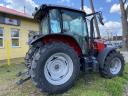 Massey Ferguson 5711M Dyna-4 Comfort traktor