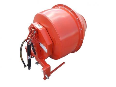 Új kardánhajtású betonkeverő adapter hidraulikus állítással,  ürítéssel