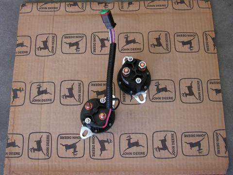 John Deere elektromos relé