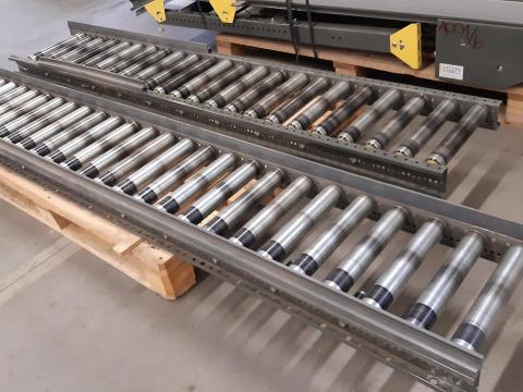 Görgőspálya 1-2, 7m hossz 315mm szél Knapp szállítópálya több db Görgőspálya 1-2, 7m hossz 315mm szél Knapp szállítópálya több db