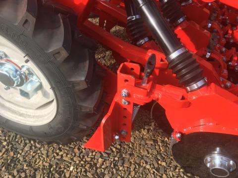 Akció! HanaWerk Superlin-L duplatárcsás gabona- és aprómagvetőgép eladó Akció! HanaWerk Superlin-L duplatárcsás gabona- és aprómagvetőgép eladó