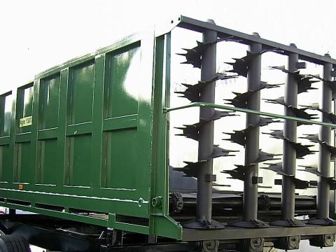 IGJ Agromax TA 120 Precíziós gazdálkodásban is használható Trágyaszóró IGJ Agromax TA 120 Precíziós gazdálkodásban is használható Trágyaszóró