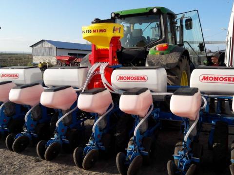 APV mikrogranulátumszóró vetőgép adapter APV mikrogranulátumszóró vetőgép adapter