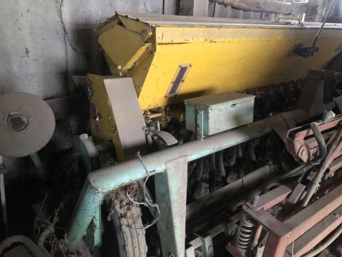 Gabonavetőgép csoroszlyás Gabonavetőgép csoroszlyás