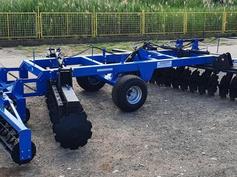 Kovács-ker VVT-N-6.2 vontatott csukható nehéz „V” tárcsa Kovács-ker VVT-N-6.2 vontatott csukható nehéz „V” tárcsa