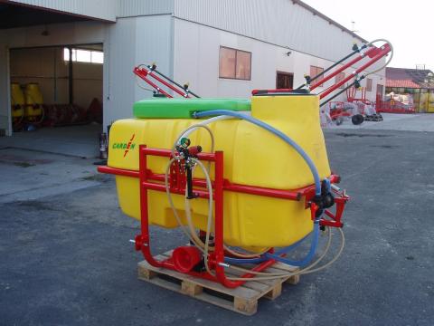 G-JET 800 l függesztett szántóföldi permetezők 12 m és 15 m kerettel kedvező áron G-JET 800 l függesztett szántóföldi permetezők 12 m és 15 m kerettel kedvező áron