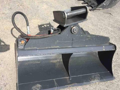 Minikotró hidraulikus rézsűkanál Lehnhoff MS01 csatlakozó 100 cm