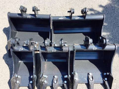 Caterpillar 301.4 - 301.8, JCB 8014 - 8018 minikotró kanál 1,4-2 t,  50 cm Caterpillar 301.4 - 301.8, JCB 8014 - 8018 minikotró kanál 1,4-2 t,  50 cm