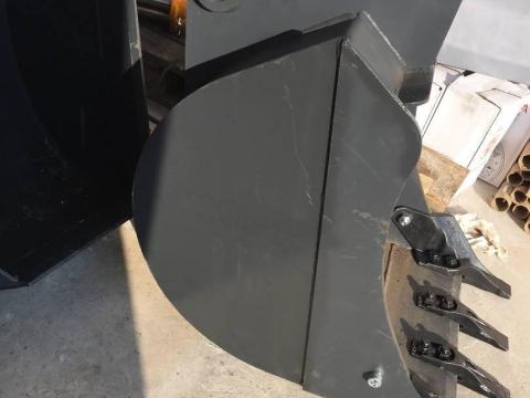 Caterpillar CAT 428, 432, 442 D,  E,  F új 60 cm mélyásó kanál Caterpillar CAT 428, 432, 442 D,  E,  F új 60 cm mélyásó kanál