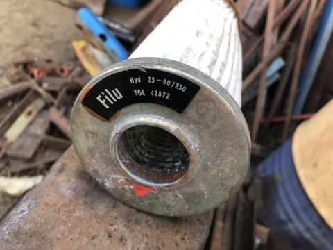 Olajszűrő E514-es kombájnhoz Olajszűrő E514-es kombájnhoz