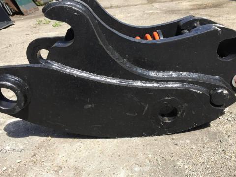 Caterpillar CAT 428 B C! Új gyorscsatlakozó 432 B C kanál gyorscserélő