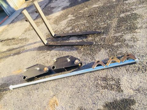 CAT Caterpillar 428, 432, 442, 444 Kombigép Új Raklapvilla CAT Caterpillar 428, 432, 442, 444 Kombigép Új Raklapvilla