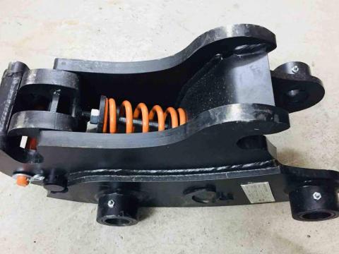 JCB 3CX,  4CX új mechanikus gyorscsatlakozó kanál gyorscserélő JCB 3CX,  4CX új mechanikus gyorscsatlakozó kanál gyorscserélő