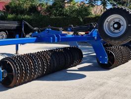 Kovács-ker VCH-5.4 vontatott Cambridge henger