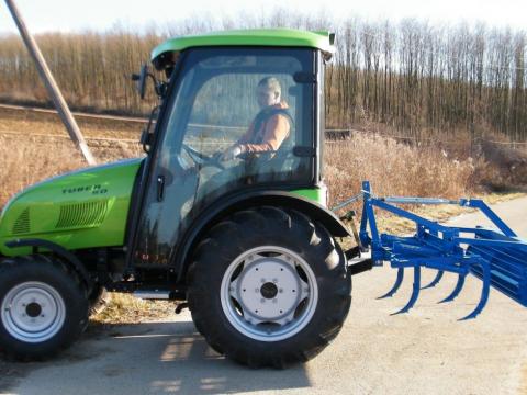 Gyümölcsös kultivátor 160 cm Gyümölcsös kultivátor 160 cm