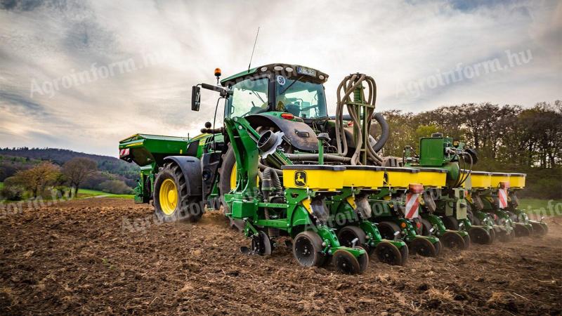 John Deere 1725NT 8 soros vetőgépek eladó !ITLS