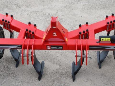 AWEMAK V-STROM GV - 3,0 -4,0 m talajlazítók kedvező áron AWEMAK V-STROM GV - 3,0 -4,0 m talajlazítók kedvező áron