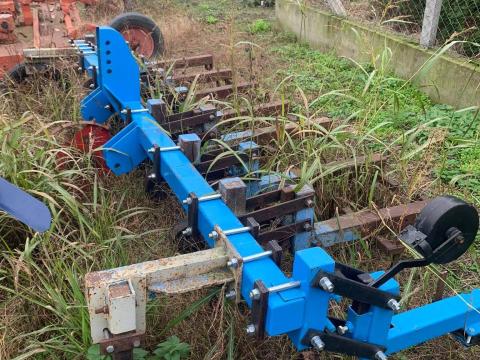 Leták kultivátor 8 soros,  tartály nélküli