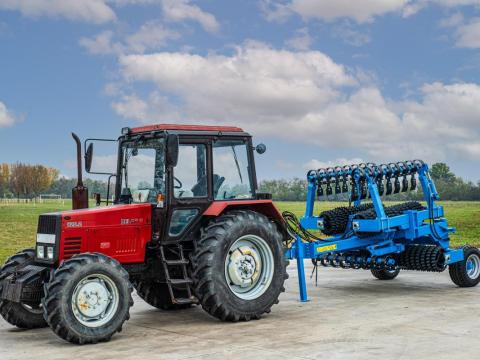 Prizma csúcsos henger 5,2 méteres Prizma csúcsos henger 5,2 méteres