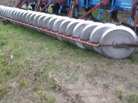 CAPPON (Holland) szántáselmunkáló 7 fejes ekére CAPPON (Holland) szántáselmunkáló 7 fejes ekére