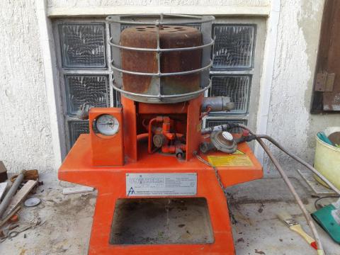 UNITHERM Sűrített levegős fűtőberendezés GRUNDOMAT földrakéta kiegészítő UNITHERM Sűrített levegős fűtőberendezés GRUNDOMAT földrakéta kiegészítő