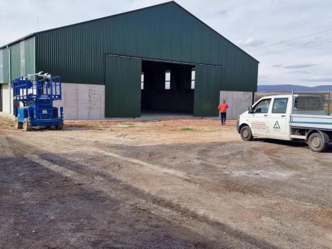 Acélszerkezet, Csarnok panelozás, lemezelés Acélszerkezet, Csarnok panelozás, lemezelés