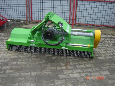 ÚJ 2 m kalapácsos szárzúzó, lengyel BOMET ÚJ 2 m kalapácsos szárzúzó, lengyel BOMET