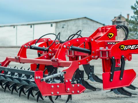 Talajlazító I VIPER 5 késes I 55 cm mélység I 2,5 m Talajlazító I VIPER 5 késes I 55 cm mélység I 2,5 m