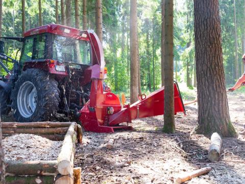 Fliegl ágaprító eladó
