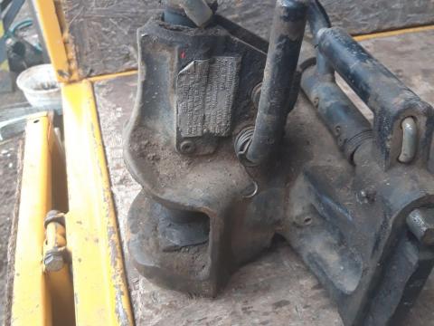 Eladó Használt New holland vonófej