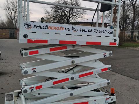 Elektromos ollós emelő bérelhető 12 méter magasságig Elektromos ollós emelő bérelhető 12 méter magasságig