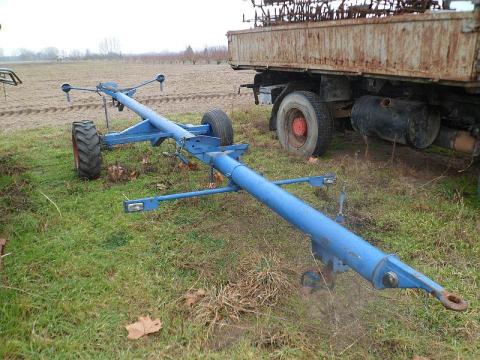 Fortschritt asztalszállító kocsi