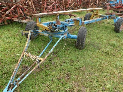 Fortschritt asztalszállító kocsi Fortschritt asztalszállító kocsi