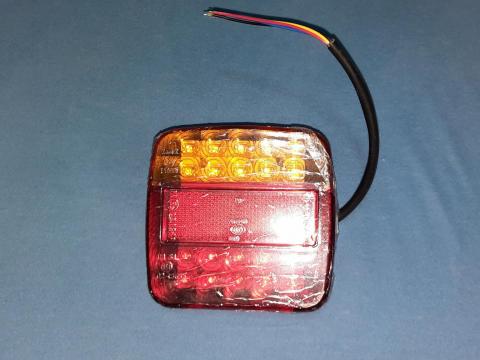 Utánfutó,  pótkocsi,  teherautó,  traktor,  LED hátsó lámpa 100x100 mm Utánfutó,  pótkocsi,  teherautó,  traktor,  LED hátsó lámpa 100x100 mm