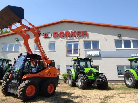 ELADÓ Locust L904 45 kW Speed+ csúszókormányzású rakodógép alapkanállal készletről ELADÓ Locust L904 45 kW Speed+ csúszókormányzású rakodógép alapkanállal készletről