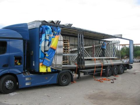 Gabonatároló - Lovarda 24 x 60 x 5 m acélcsarnok vázszerkezete Gabonatároló - Lovarda 24 x 60 x 5 m acélcsarnok vázszerkezete
