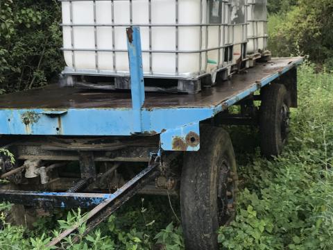 Mbp fixes pótkocsi eladó Mbp fixes pótkocsi eladó