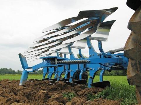 LEMKEN Juwel 7 M 3+1 N100 - 3+1 fejes függesztett váltva forgató eke LEMKEN Juwel 7 M 3+1 N100 - 3+1 fejes függesztett váltva forgató eke