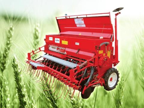 AGRION 300 és 400 gabonavetőgép nagy kedvezménnyel, készletről 5% kedvezmény AGRION 300 és 400 gabonavetőgép nagy kedvezménnyel, készletről 5% kedvezmény