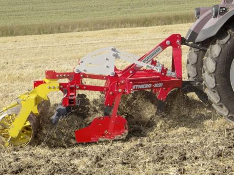 Pöttinger Synkro 3020 grúber Pöttinger Synkro 3020 grúber