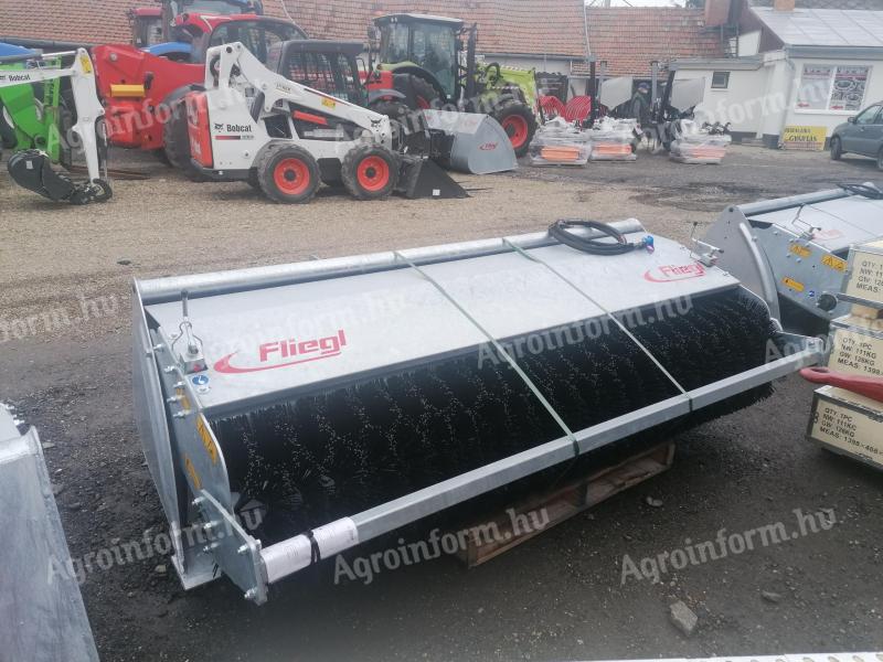 Fliegl Power Pro Seprűgép