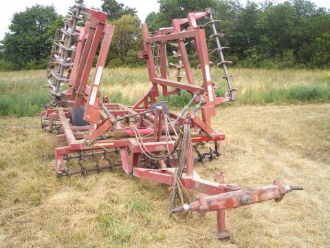 Ásóborona Ásóborona