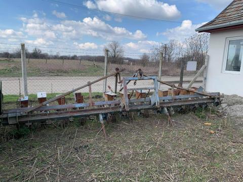 Nibex 12 soros vetőgép Nibex 12 soros vetőgép