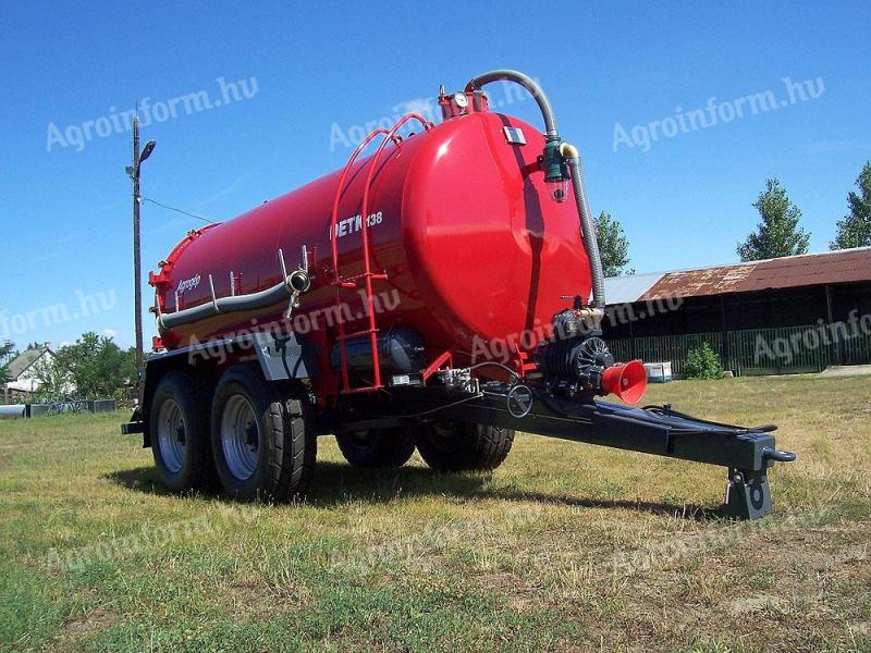 DETK 138 szippantótartálykocsi előrendelhető