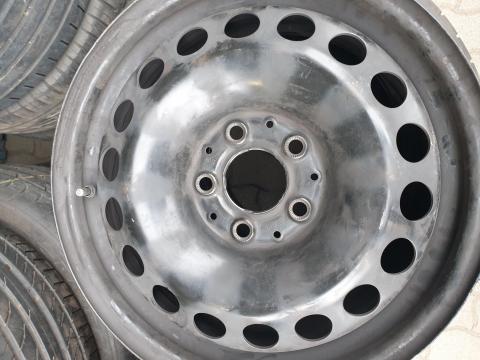 5X112 6, 5X16 ET49 MERCEDES BENZ GYÁRI LEMEZFELNI AKÁR SZENZORRAL IS 5X112 6, 5X16 ET49 MERCEDES BENZ GYÁRI LEMEZFELNI AKÁR SZENZORRAL IS