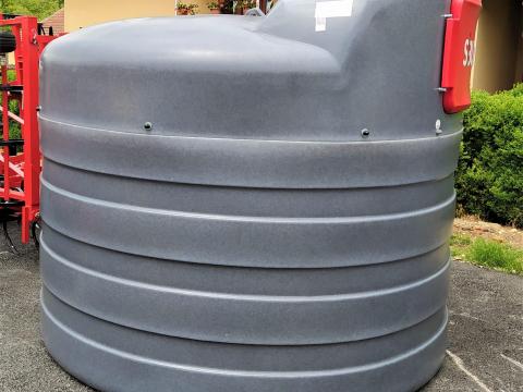 Új SIBUSO-5000 Literes műanyag dupla falú gázolajkút raktárkészletről Új SIBUSO-5000 Literes műanyag dupla falú gázolajkút raktárkészletről